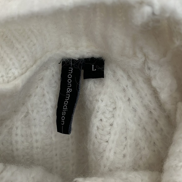 Cream Mock Neck Sweater Bell Sleeve, Size L - Picture 7 of 9